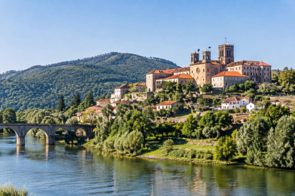 Abadia Porto: guia completo para conhecer e se hospedar na região