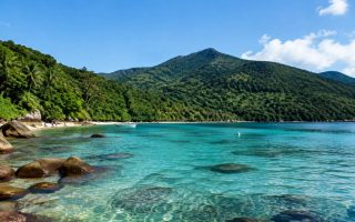 Abraão em Ilha Grande: guia completo para conhecer o principal destino da ilha